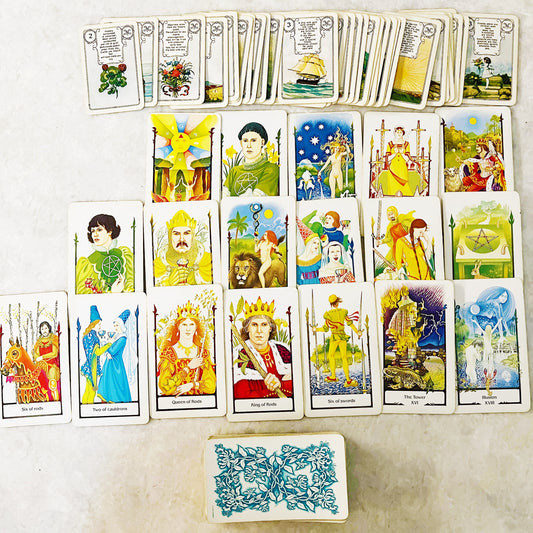 Extensive Tarot card reading (using 2 Tarot decks)